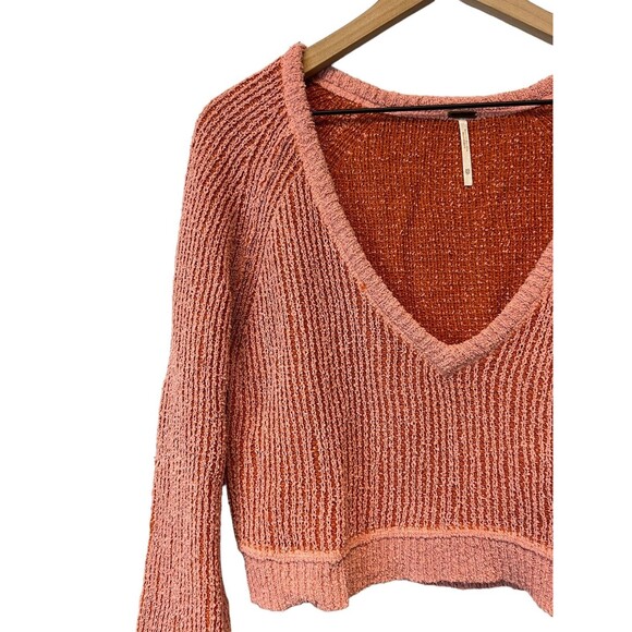 Free People Orange Pink Long Sleeve Deep V Neck Knit Cropped Sweater Size XS - Picture 5 of 11